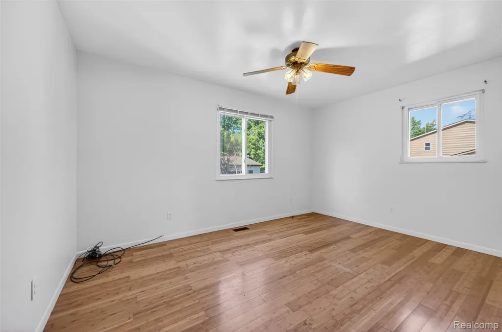 2471 Valley Church Drive Thetford Township MI 48420