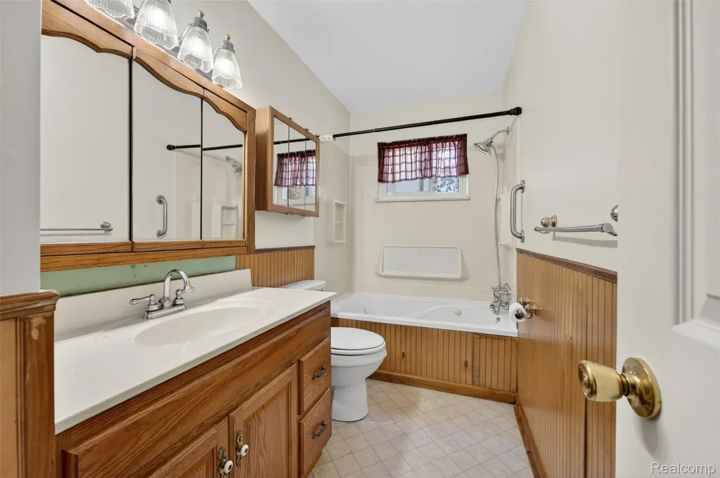 2471 Valley Church Drive Thetford Township MI 48420