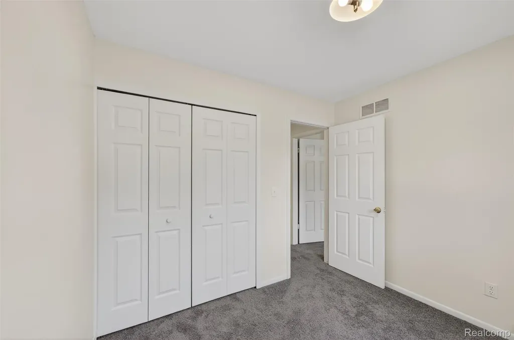 2471 Valley Church Drive Thetford Township MI 48420