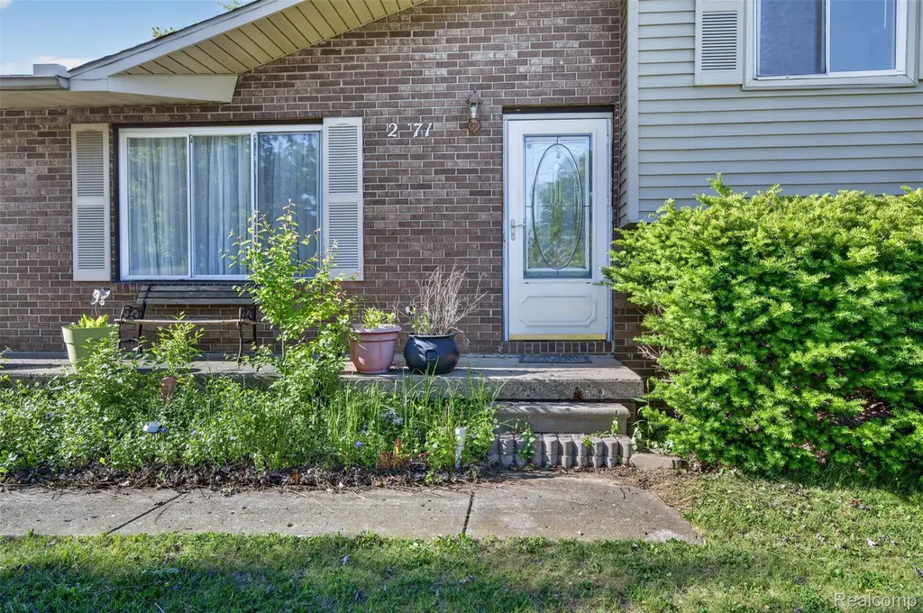 2471 Valley Church Drive Thetford Township MI 48420