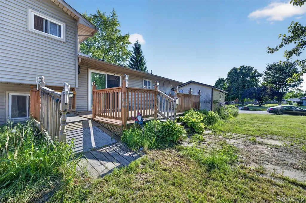 2471 Valley Church Drive Thetford Township MI 48420