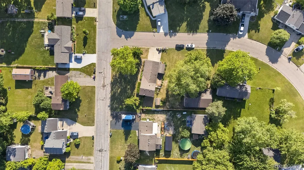 2471 Valley Church Drive Thetford Township MI 48420