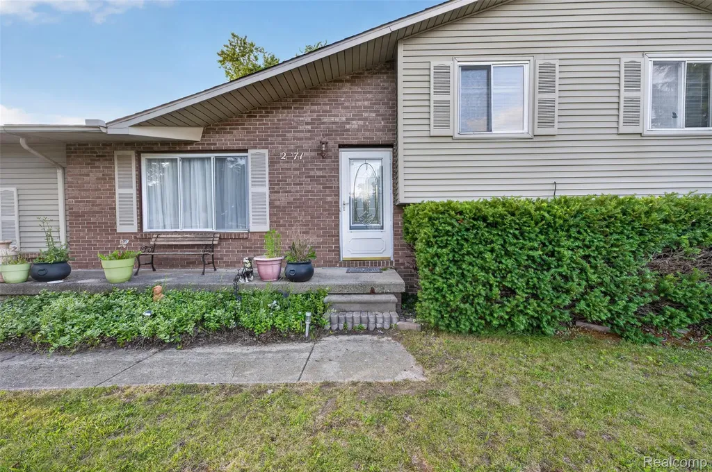 2471 Valley Church Drive Thetford Township MI 48420