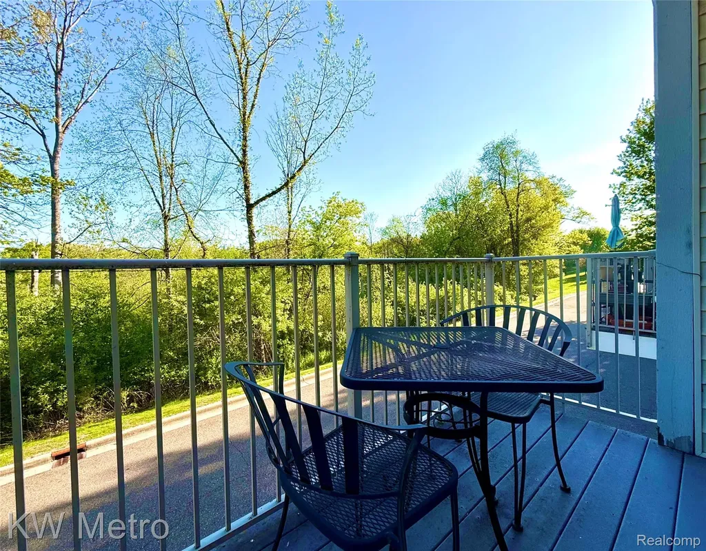 6108 Heron Hills Drive Wolverine Lake Village MI 48390