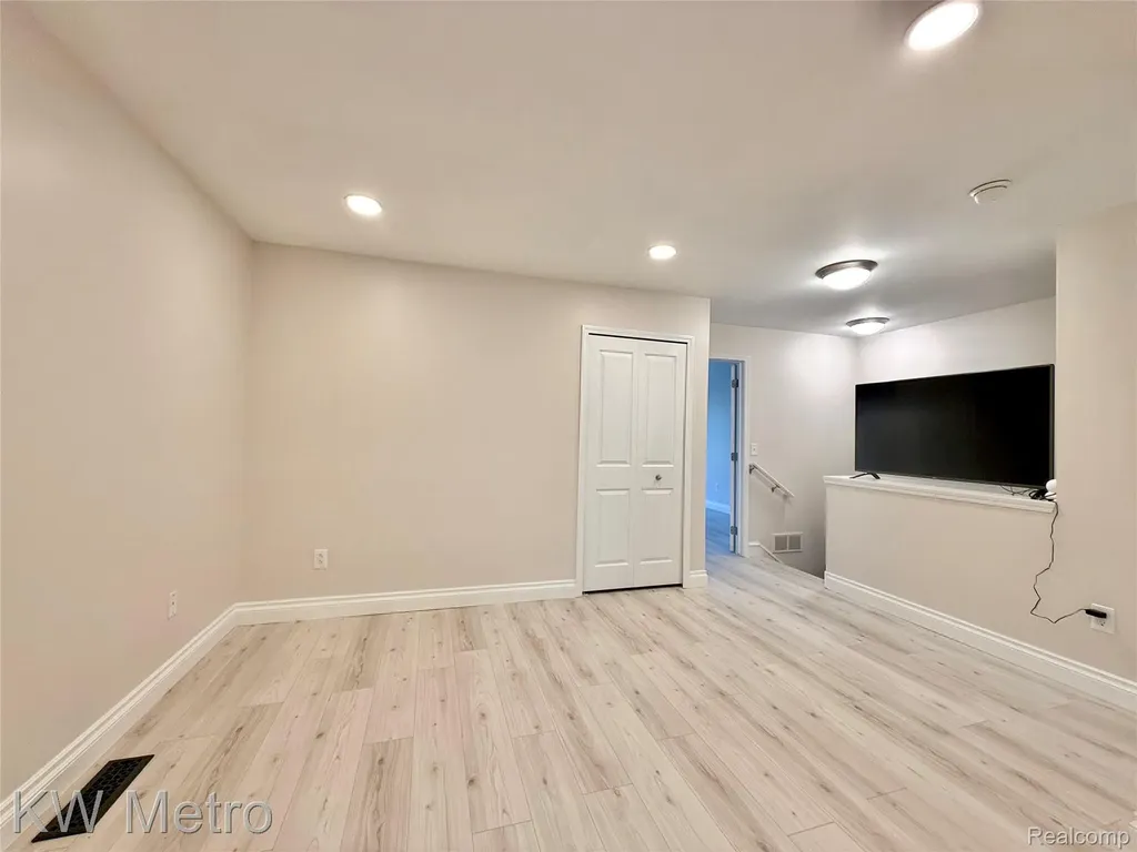 6108 Heron Hills Drive Wolverine Lake Village MI 48390