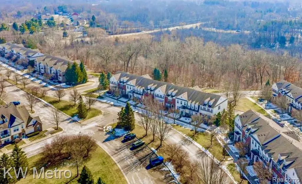 6108 Heron Hills Drive Wolverine Lake Village MI 48390