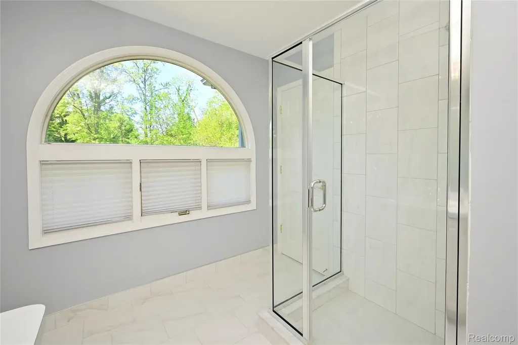 2749 Nicole Court West Bloomfield Charter Township MI 48324