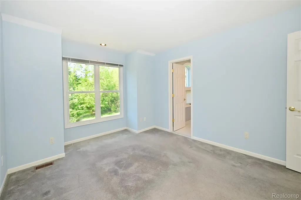 2749 Nicole Court West Bloomfield Charter Township MI 48324
