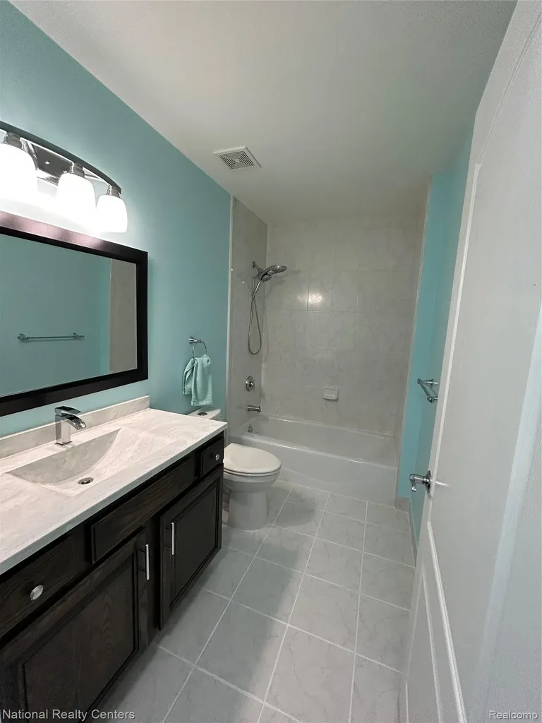 47075 Hidden River Circle S Canton Charter Township MI 48188