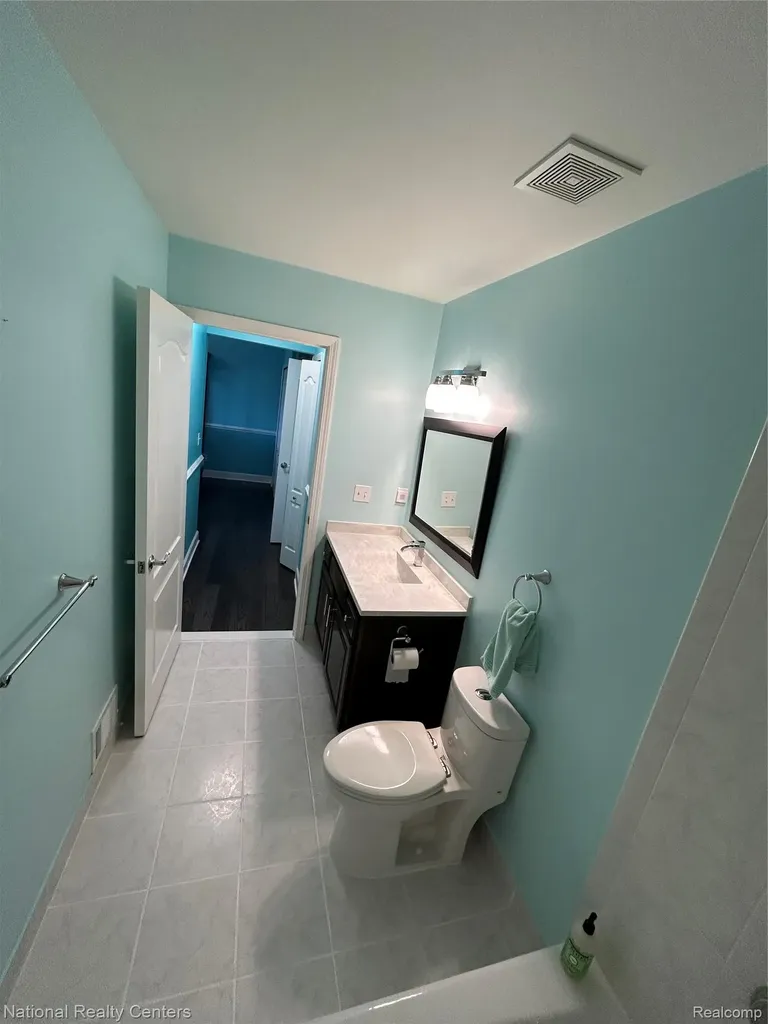 47075 Hidden River Circle S Canton Charter Township MI 48188
