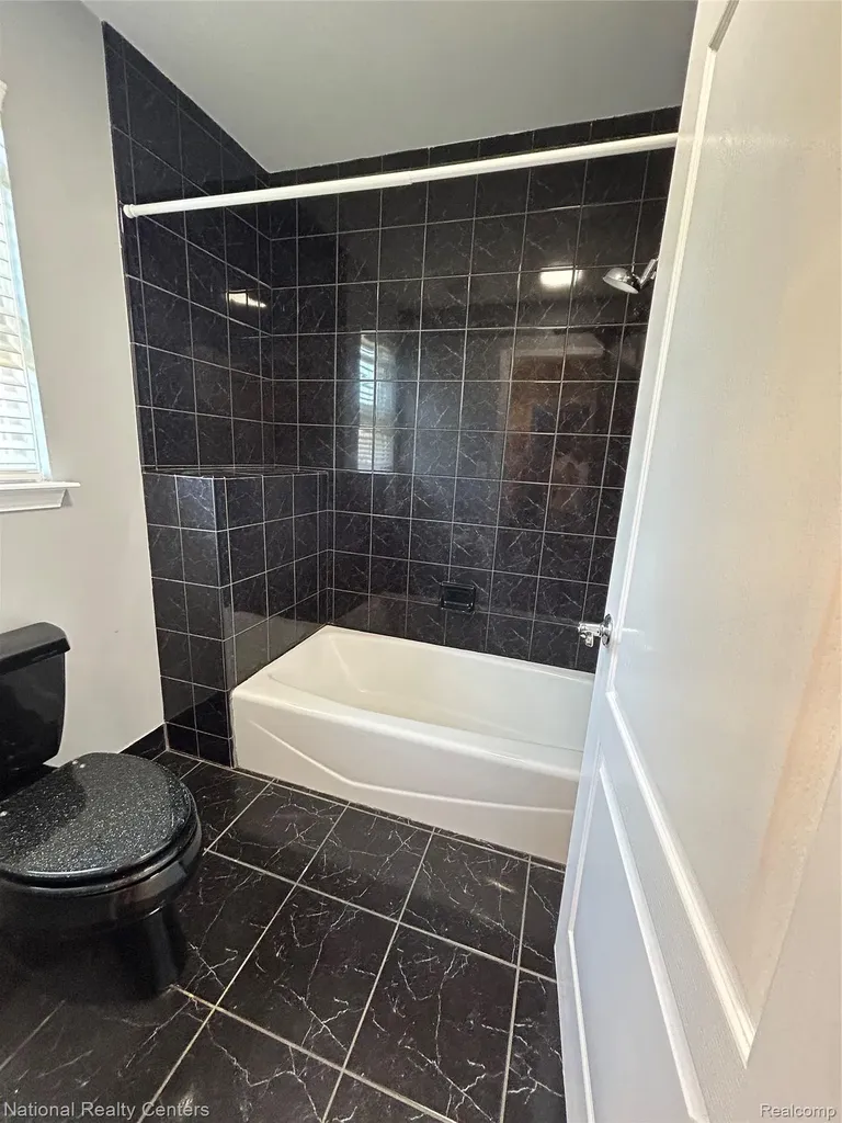 47075 Hidden River Circle S Canton Charter Township MI 48188