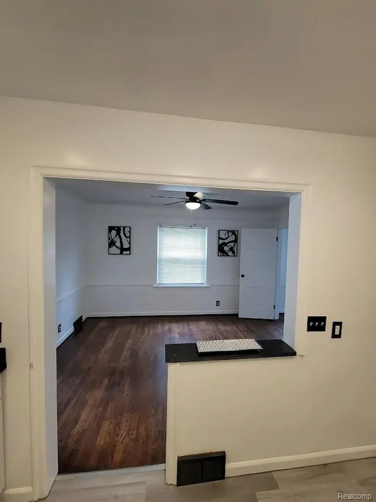 20190 Stratford Road Detroit City MI 48221
