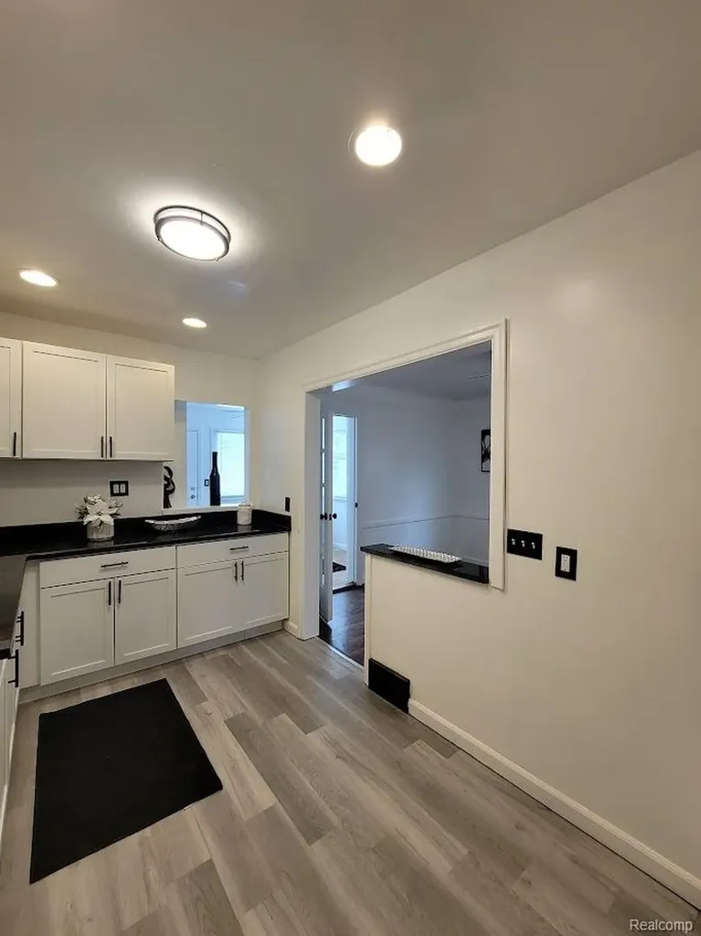20190 Stratford Road Detroit City MI 48221