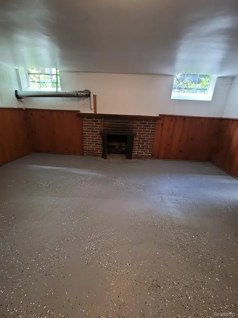 20190 Stratford Road Detroit City MI 48221