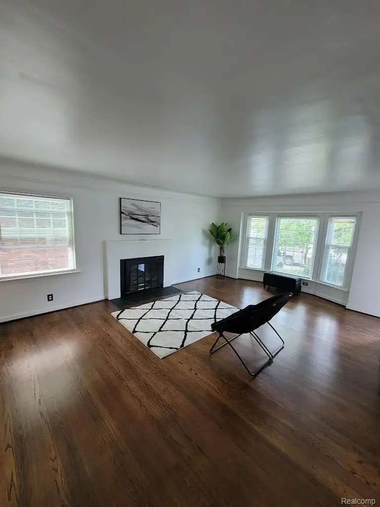 20190 Stratford Road Detroit City MI 48221