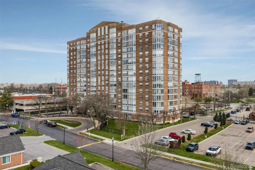 250 E Harbortown Drive Detroit City MI 48207