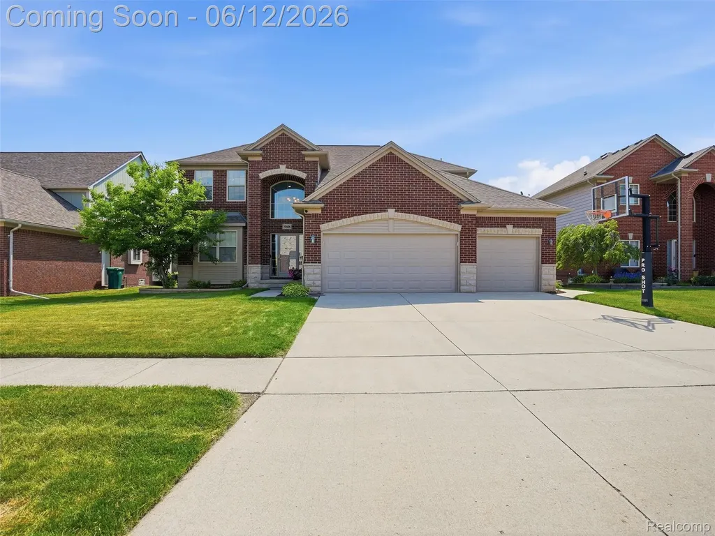 50606 Bredenbury Drive Macomb Township MI 48044
