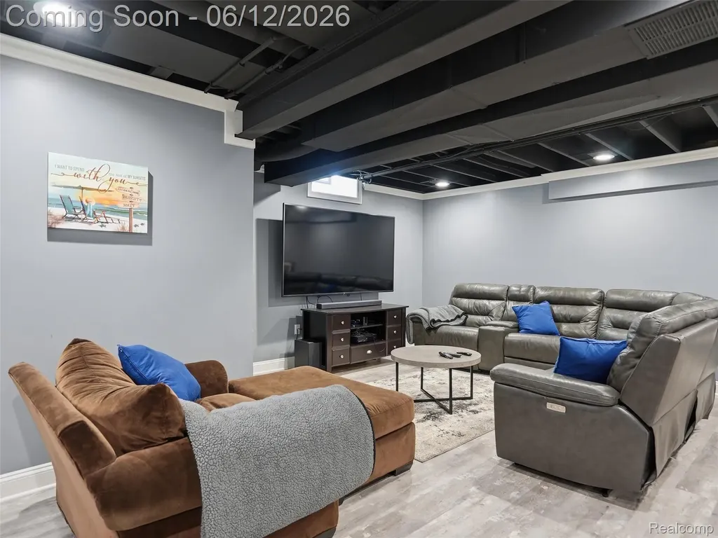 50606 Bredenbury Drive Macomb Township MI 48044
