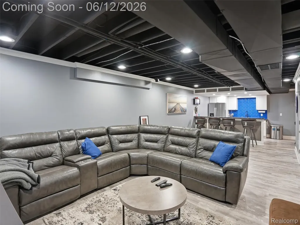 50606 Bredenbury Drive Macomb Township MI 48044