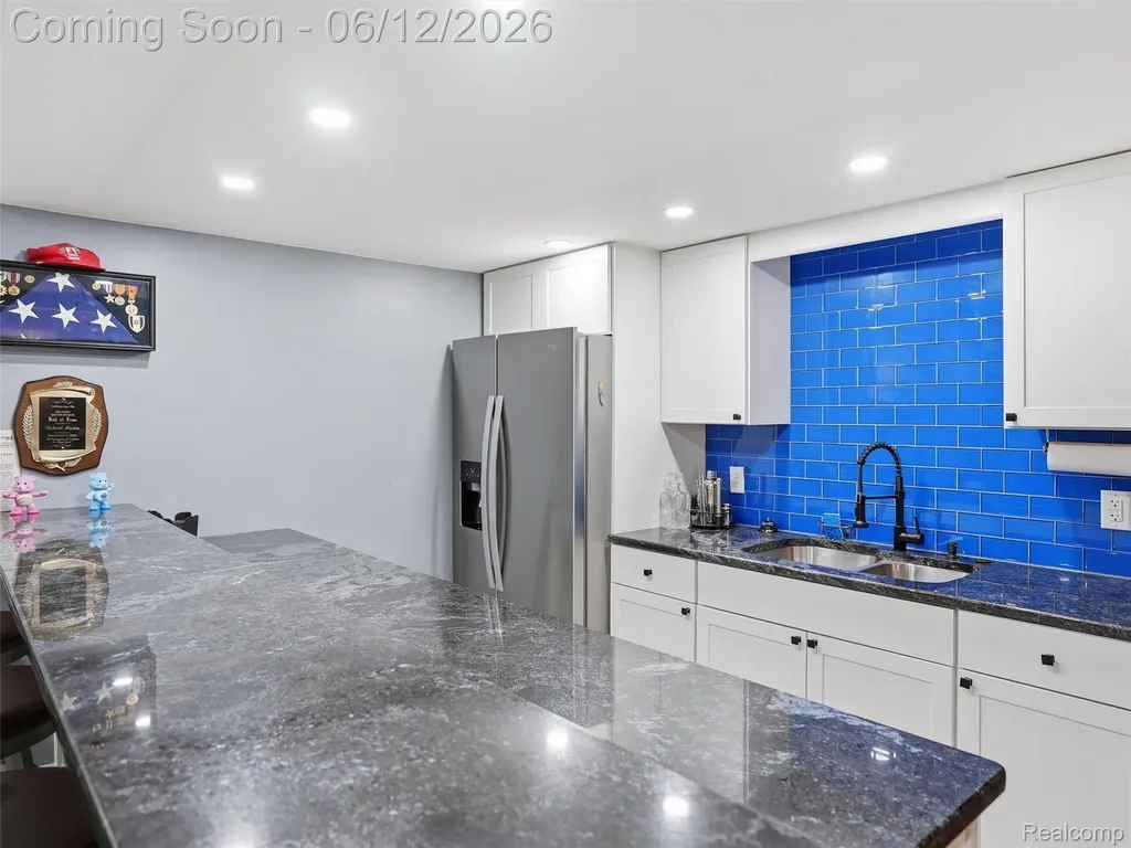 50606 Bredenbury Drive Macomb Township MI 48044