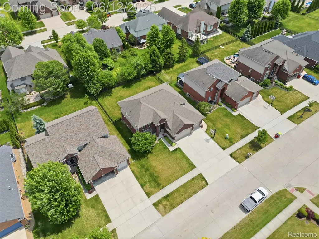 50606 Bredenbury Drive Macomb Township MI 48044