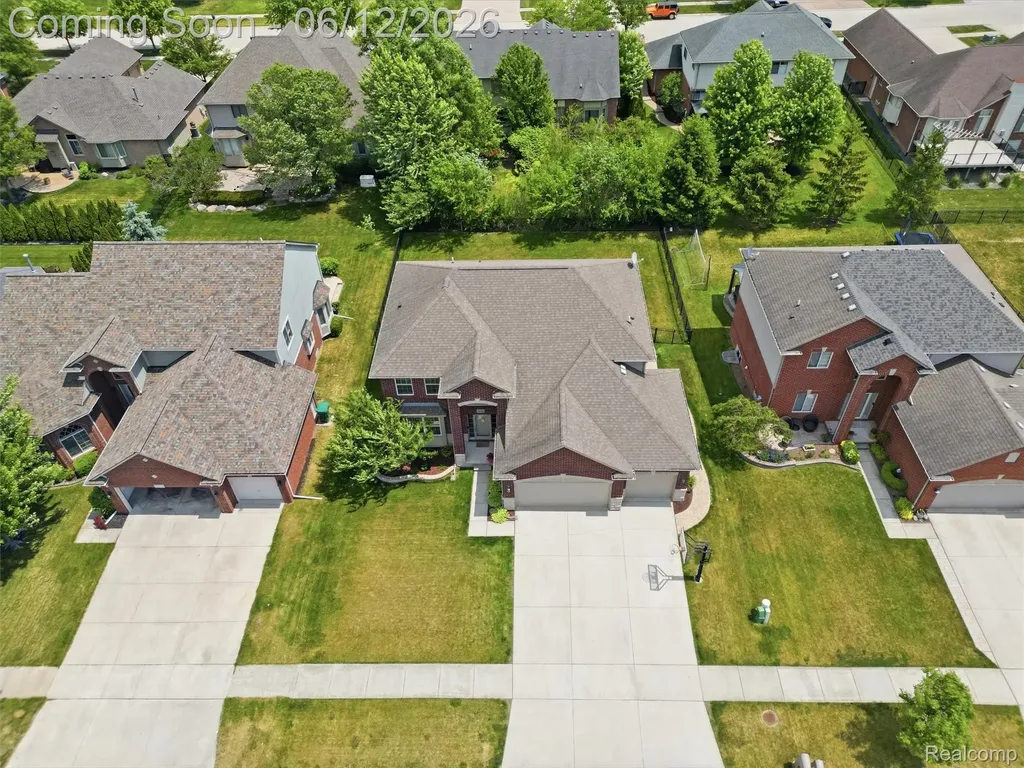 50606 Bredenbury Drive Macomb Township MI 48044