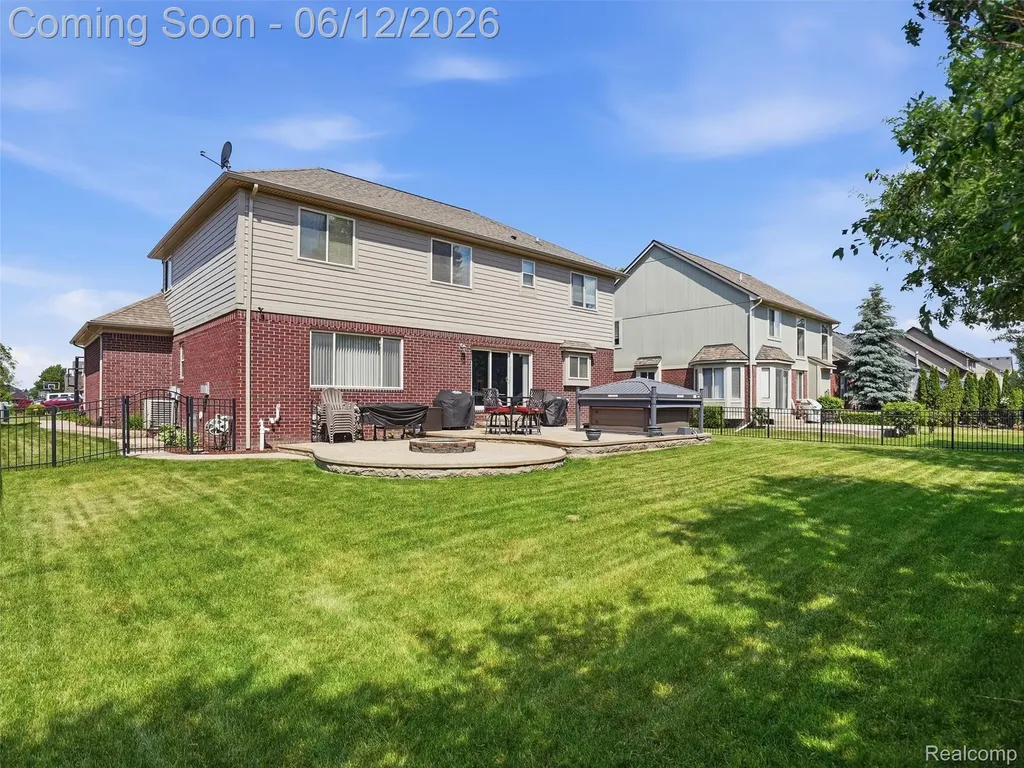 50606 Bredenbury Drive Macomb Township MI 48044