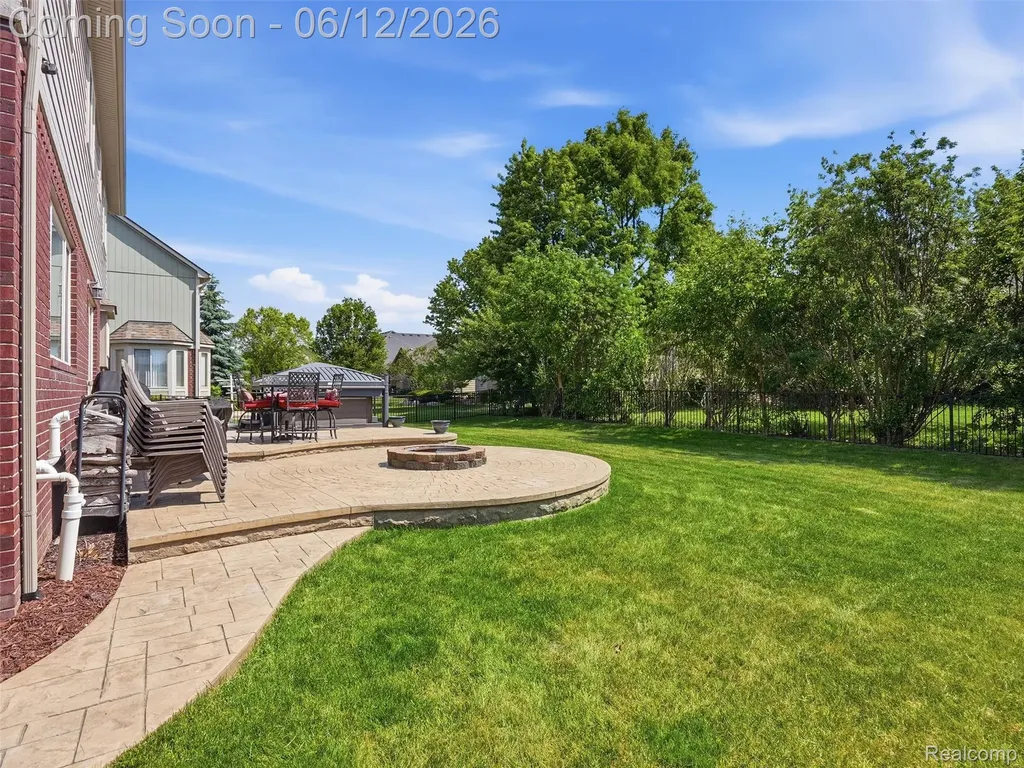 50606 Bredenbury Drive Macomb Township MI 48044