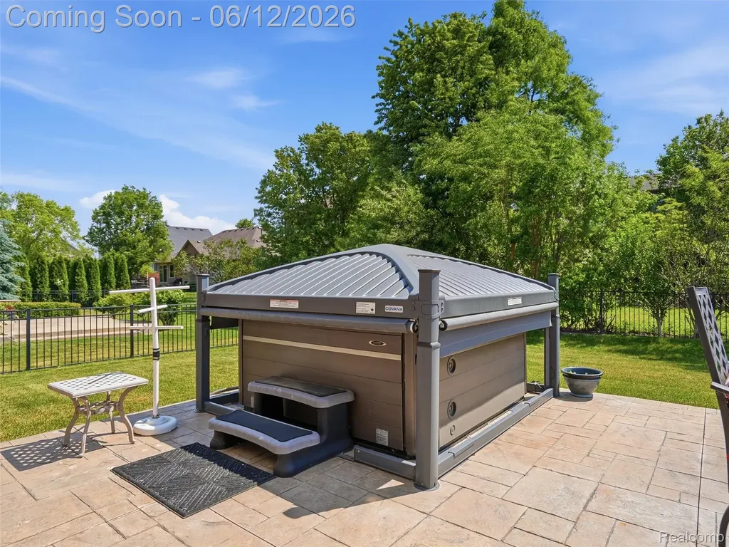50606 Bredenbury Drive Macomb Township MI 48044