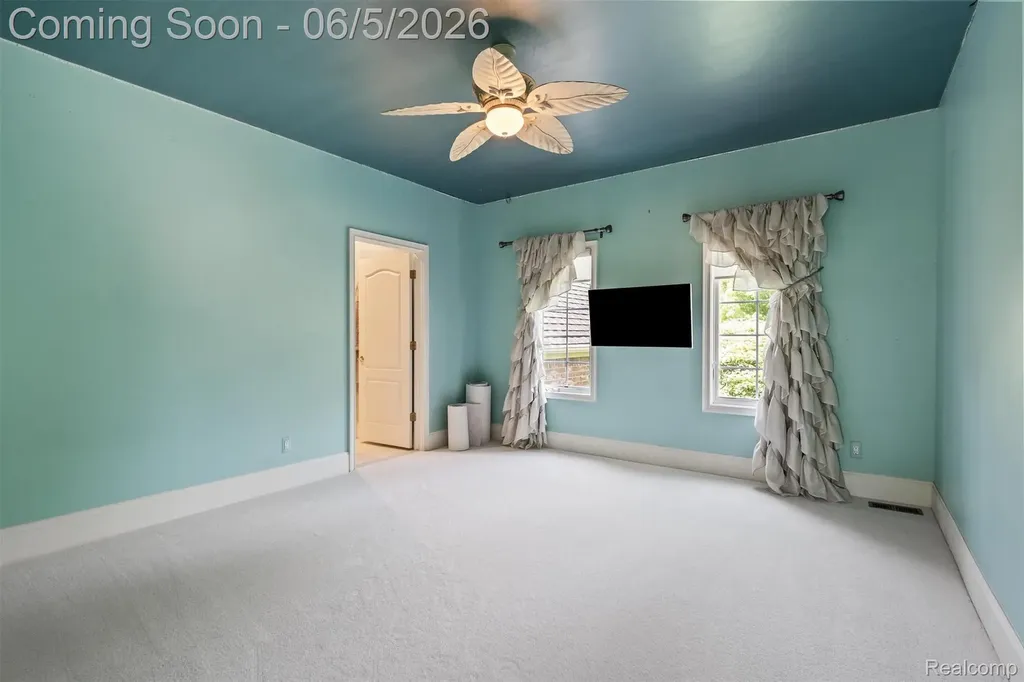61496 Beacon Hill Drive Washington Township MI 48094