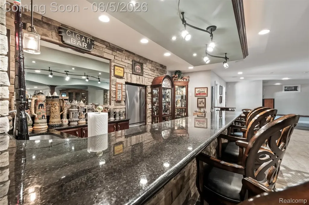61496 Beacon Hill Drive Washington Township MI 48094