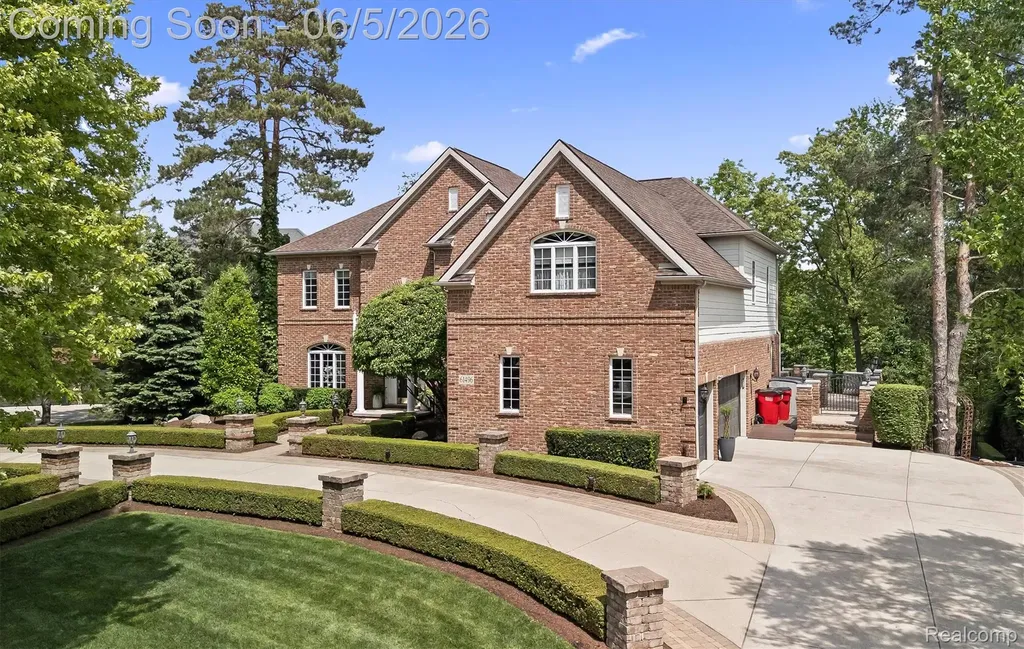 61496 Beacon Hill Drive Washington Township MI 48094