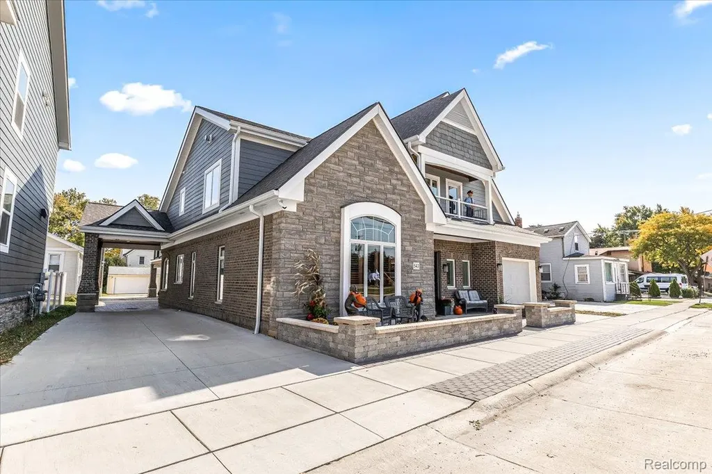 543 Deer Street Plymouth City MI 48170