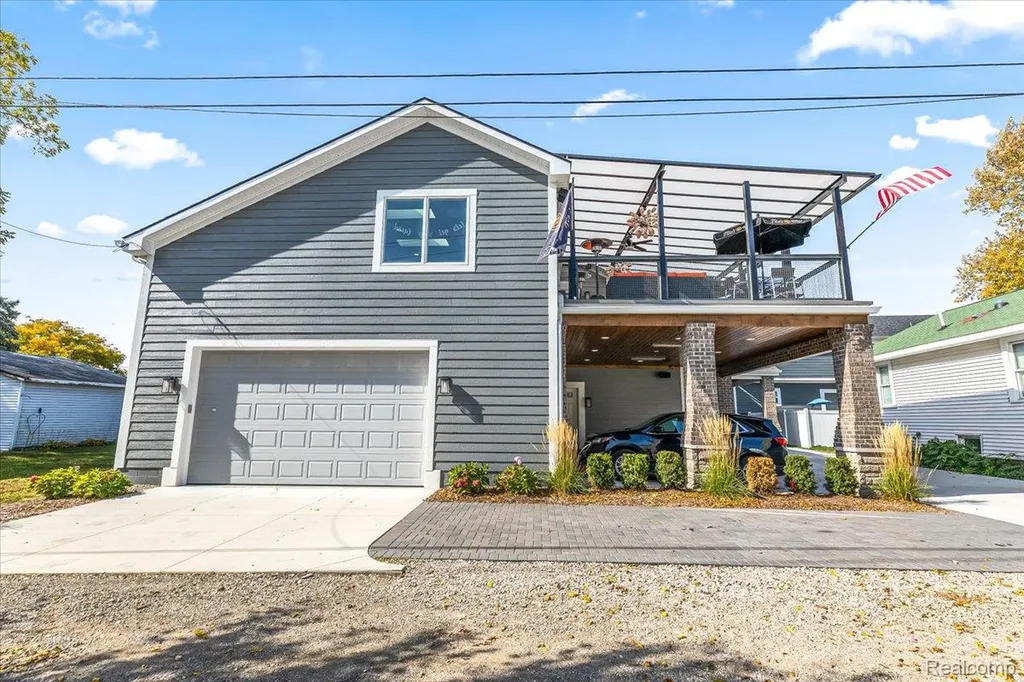 543 Deer Street Plymouth City MI 48170