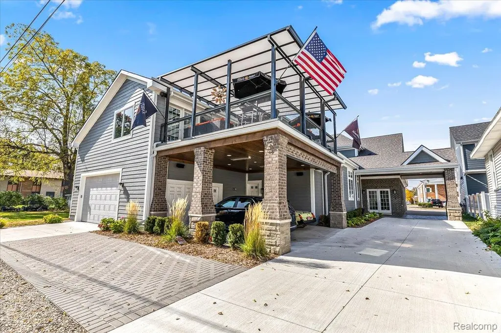 543 Deer Street Plymouth City MI 48170