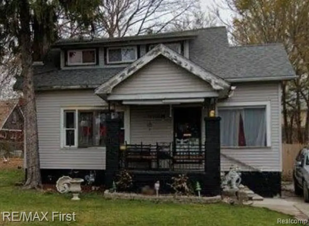 12740 Griggs Street Detroit City MI 48238