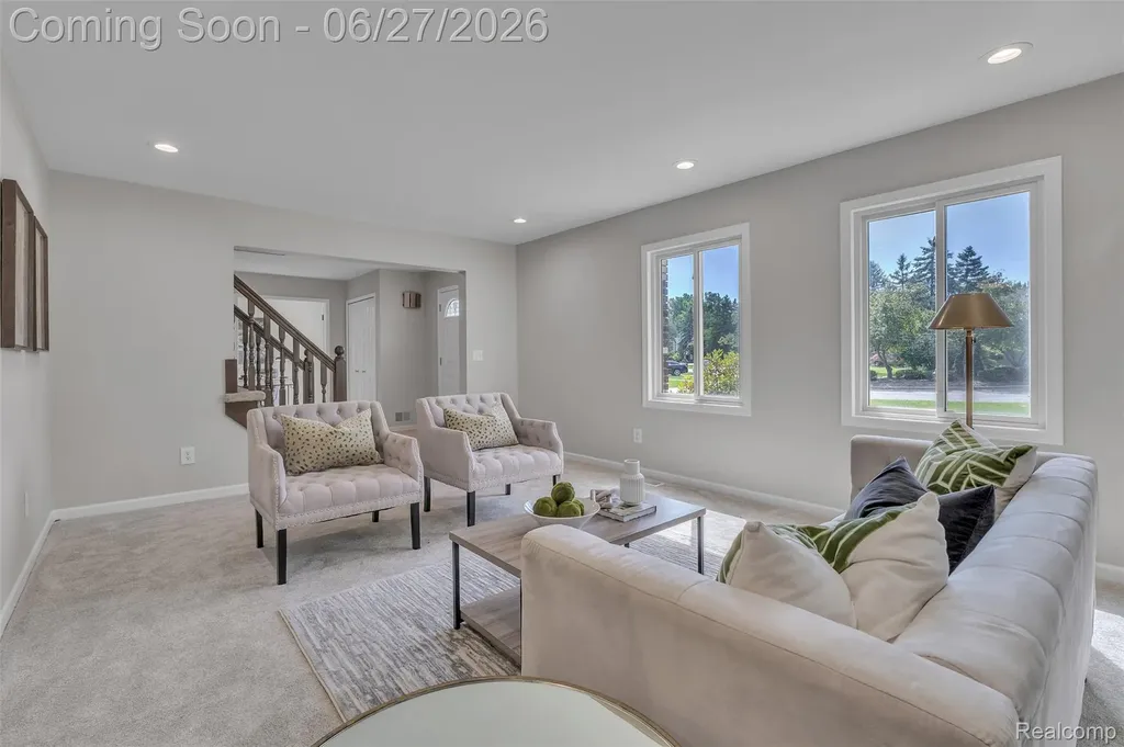 5310 Pond Bluff Drive West Bloomfield Charter Township MI 48323