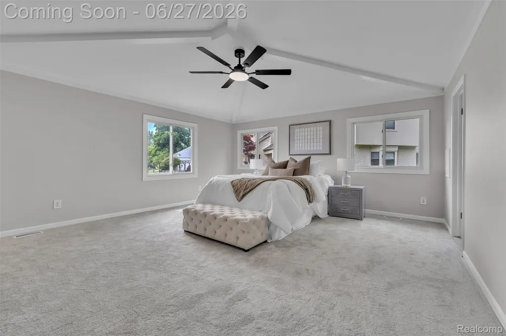 5310 Pond Bluff Drive West Bloomfield Charter Township MI 48323