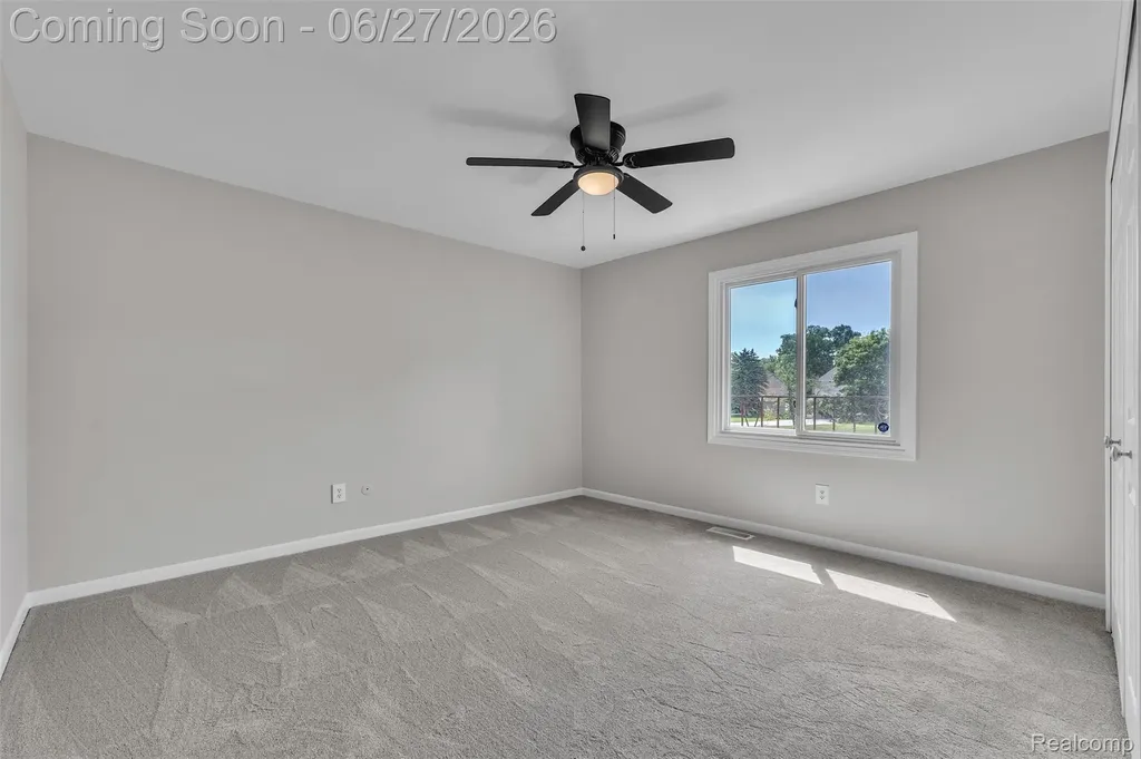 5310 Pond Bluff Drive West Bloomfield Charter Township MI 48323
