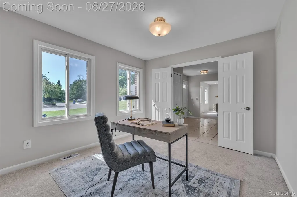 5310 Pond Bluff Drive West Bloomfield Charter Township MI 48323