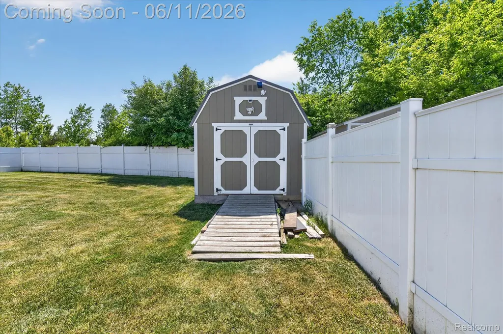 3081 Stratford Lane Flushing Charter Township MI 48433