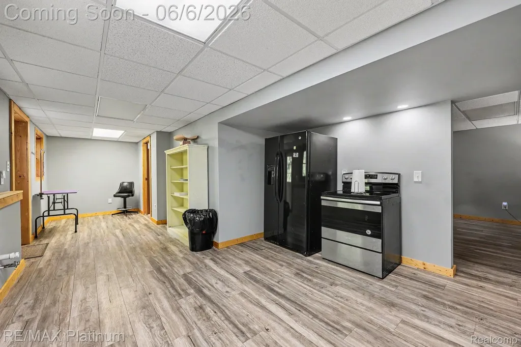 1240 N Hickory Ridge Trail Milford Charter Township MI 48380