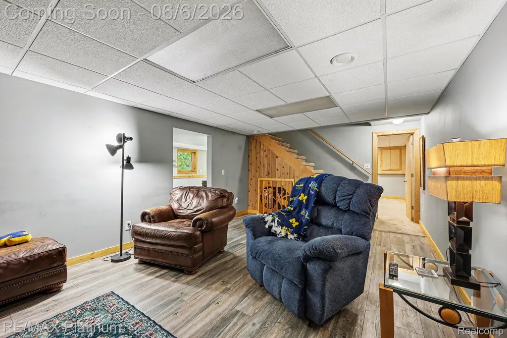 1240 N Hickory Ridge Trail Milford Charter Township MI 48380