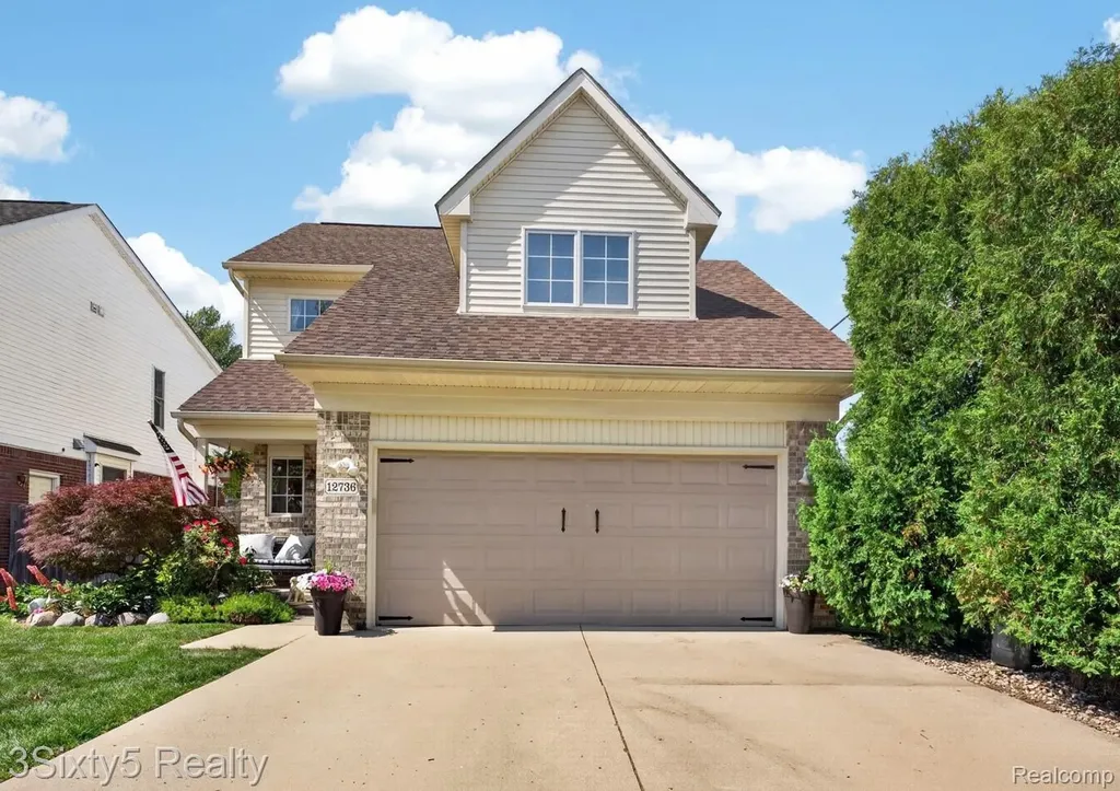 12736 Phelps Street Southgate City MI 48195