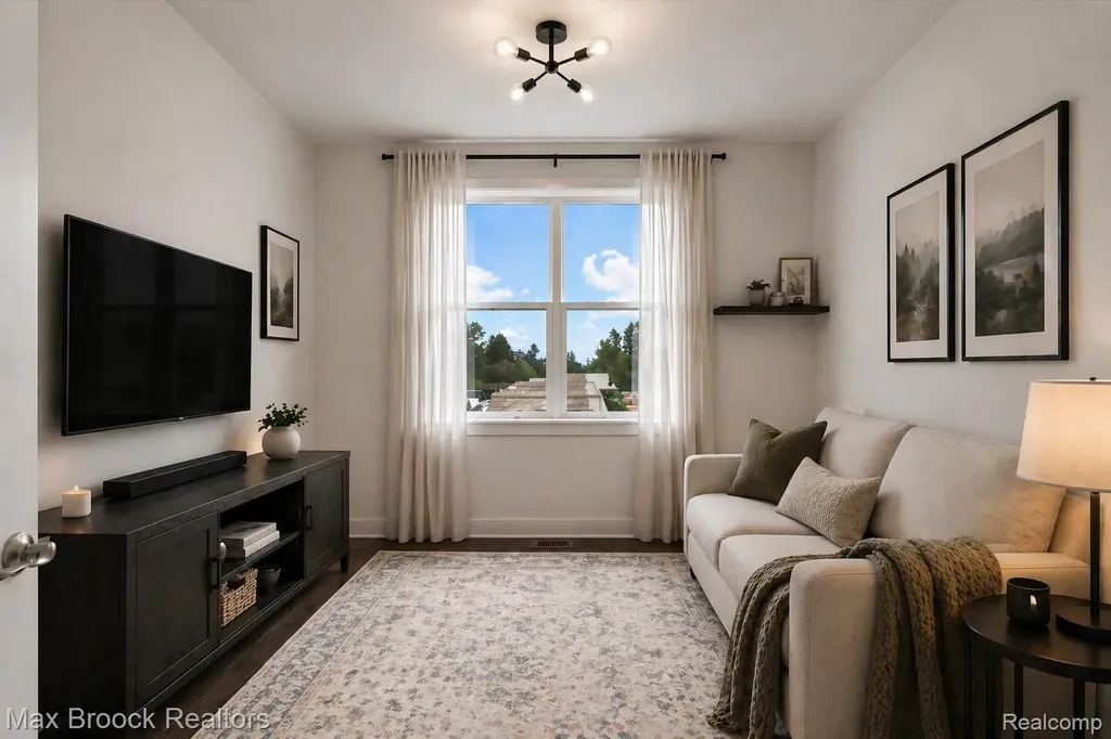 5526 Helmsdale Boulevard West Bloomfield Charter Township MI 48322