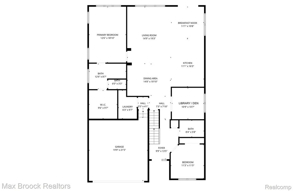 5526 Helmsdale Boulevard West Bloomfield Charter Township MI 48322