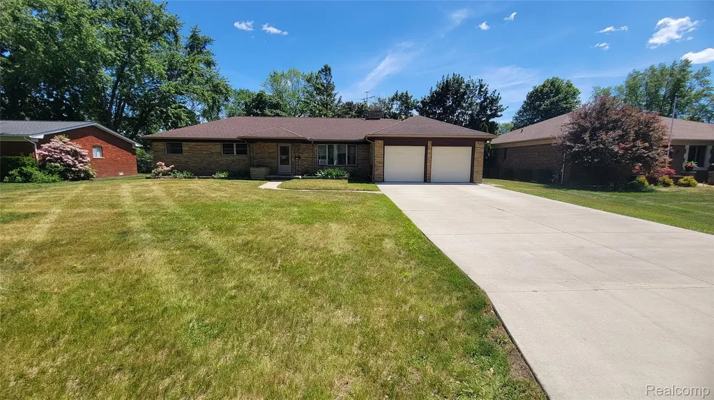 45502 Klingkammer Street Utica City MI 48317