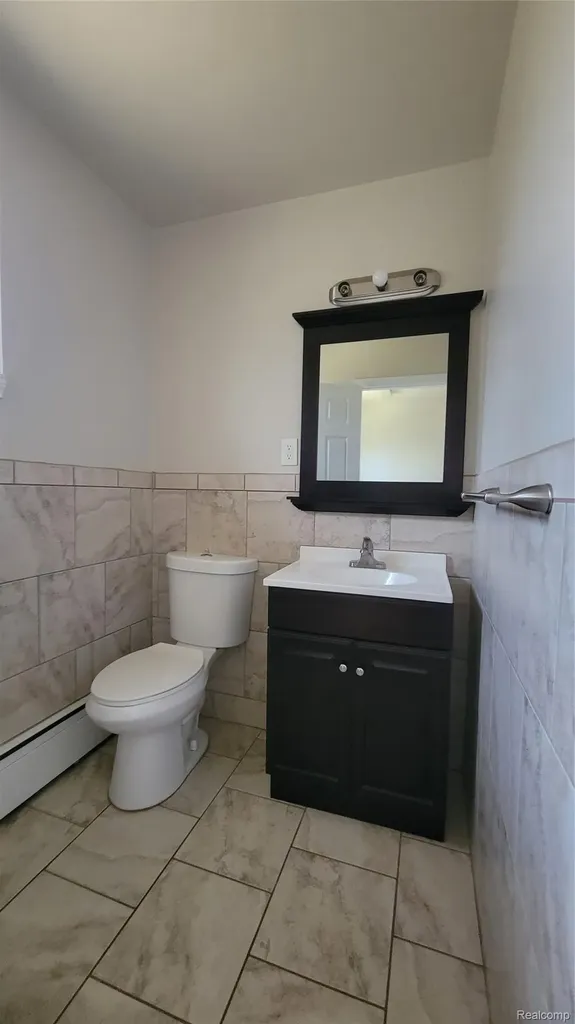 45502 Klingkammer Street Utica City MI 48317