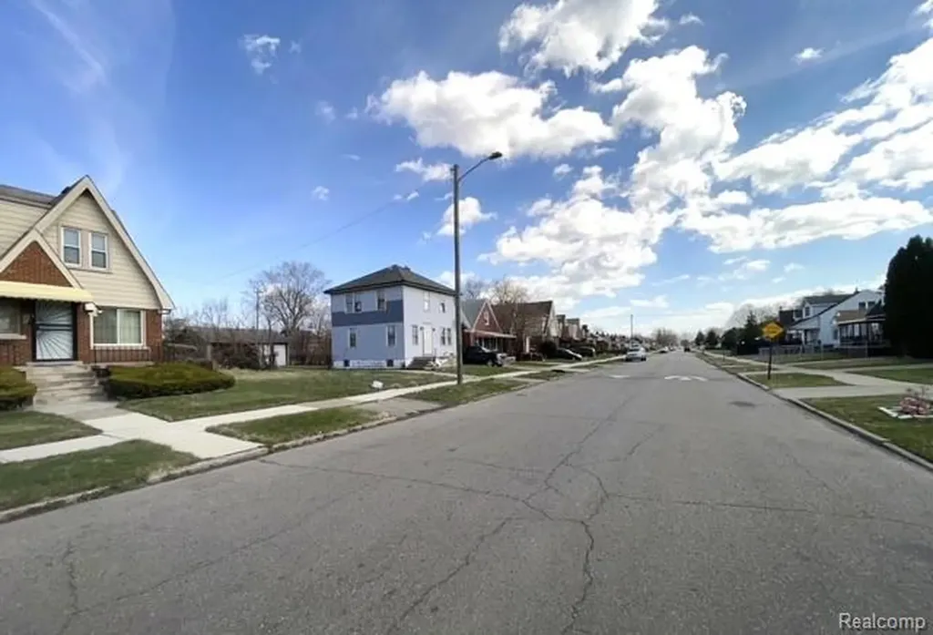 14777 Fairmount Drive Detroit City MI 48205