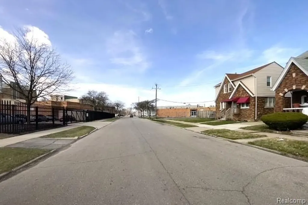 14777 Fairmount Drive Detroit City MI 48205